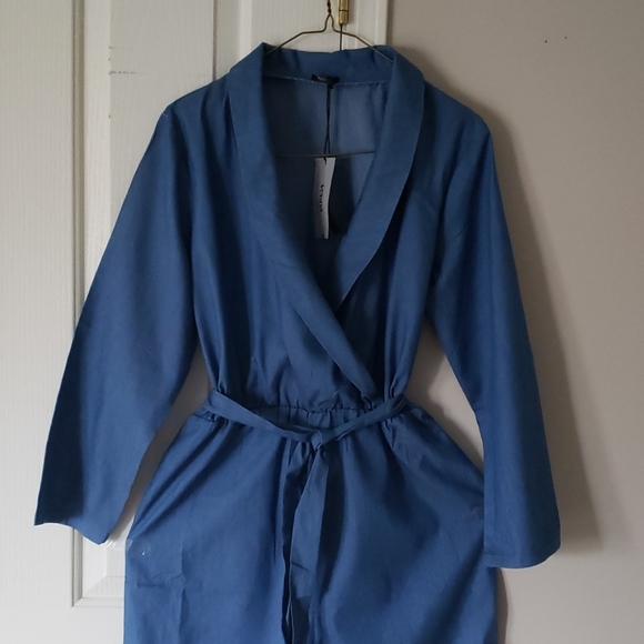 Women jumpsuits - Picture 2 of 4